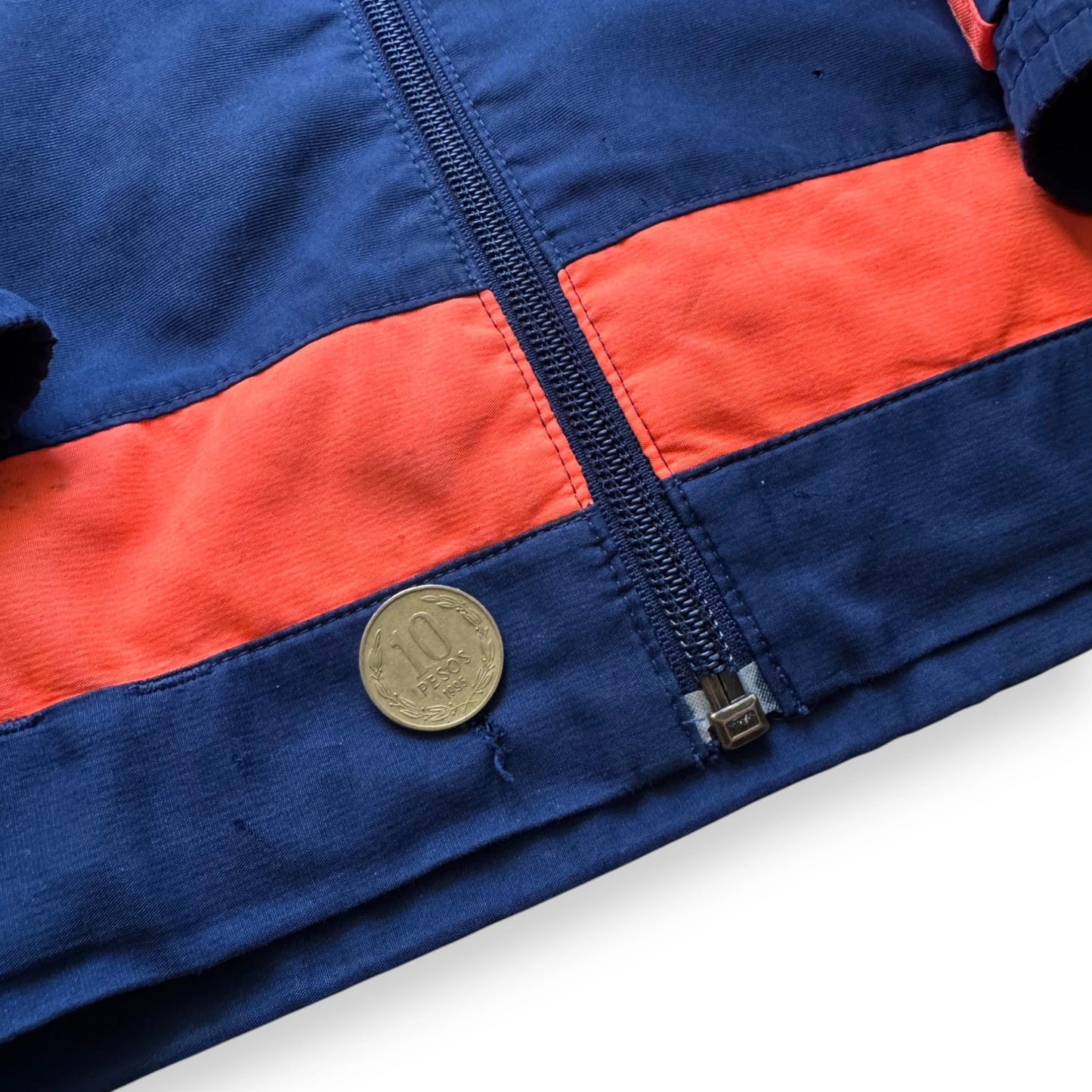Cortavientos Universidad de Chile 2015