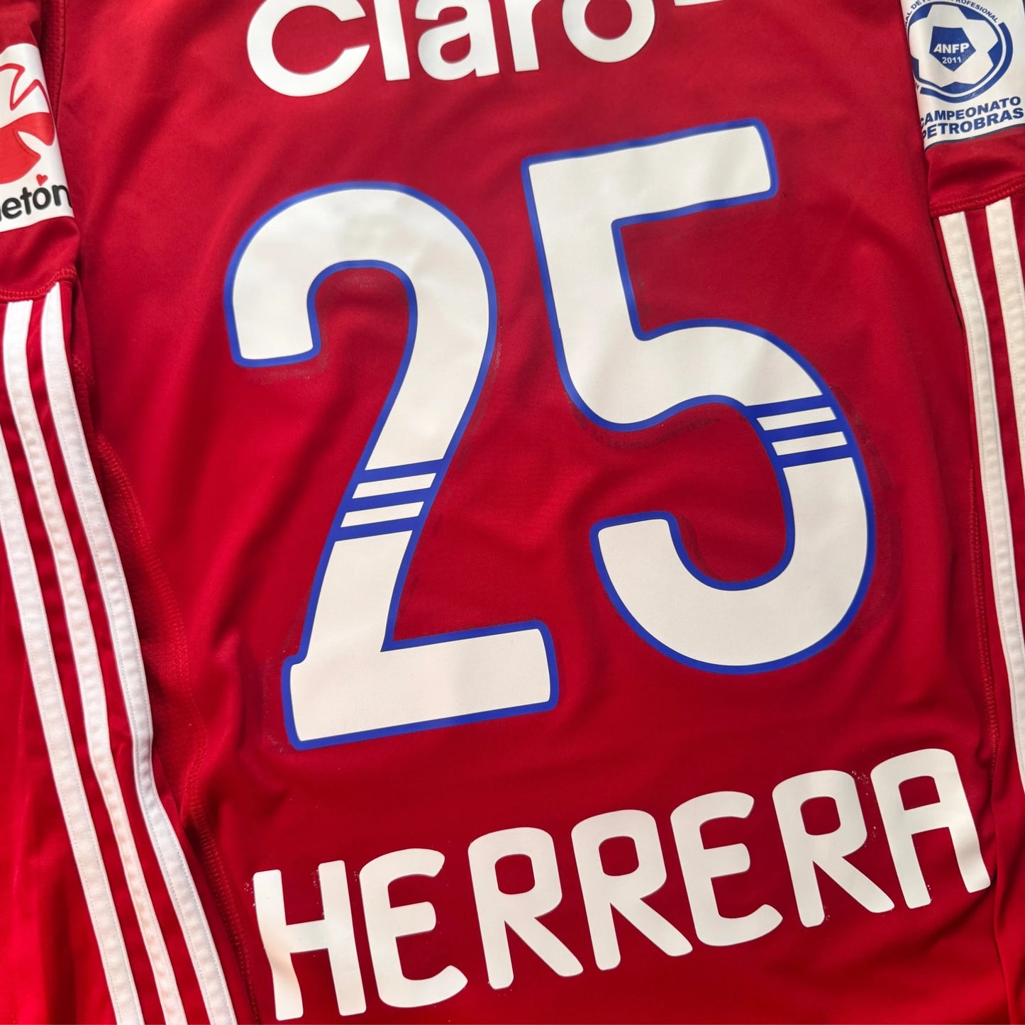 Camiseta Universidad de Chile 2011 - Jhonny Herrera