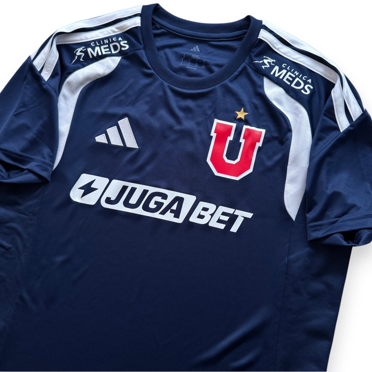 Camiseta Universidad de Chile 2026 entrenamiento