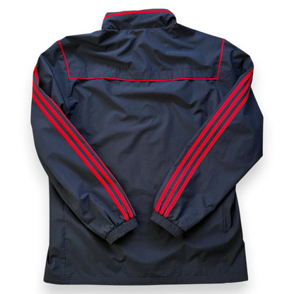 Cortavientos impermeable Universidad de Chile  2019