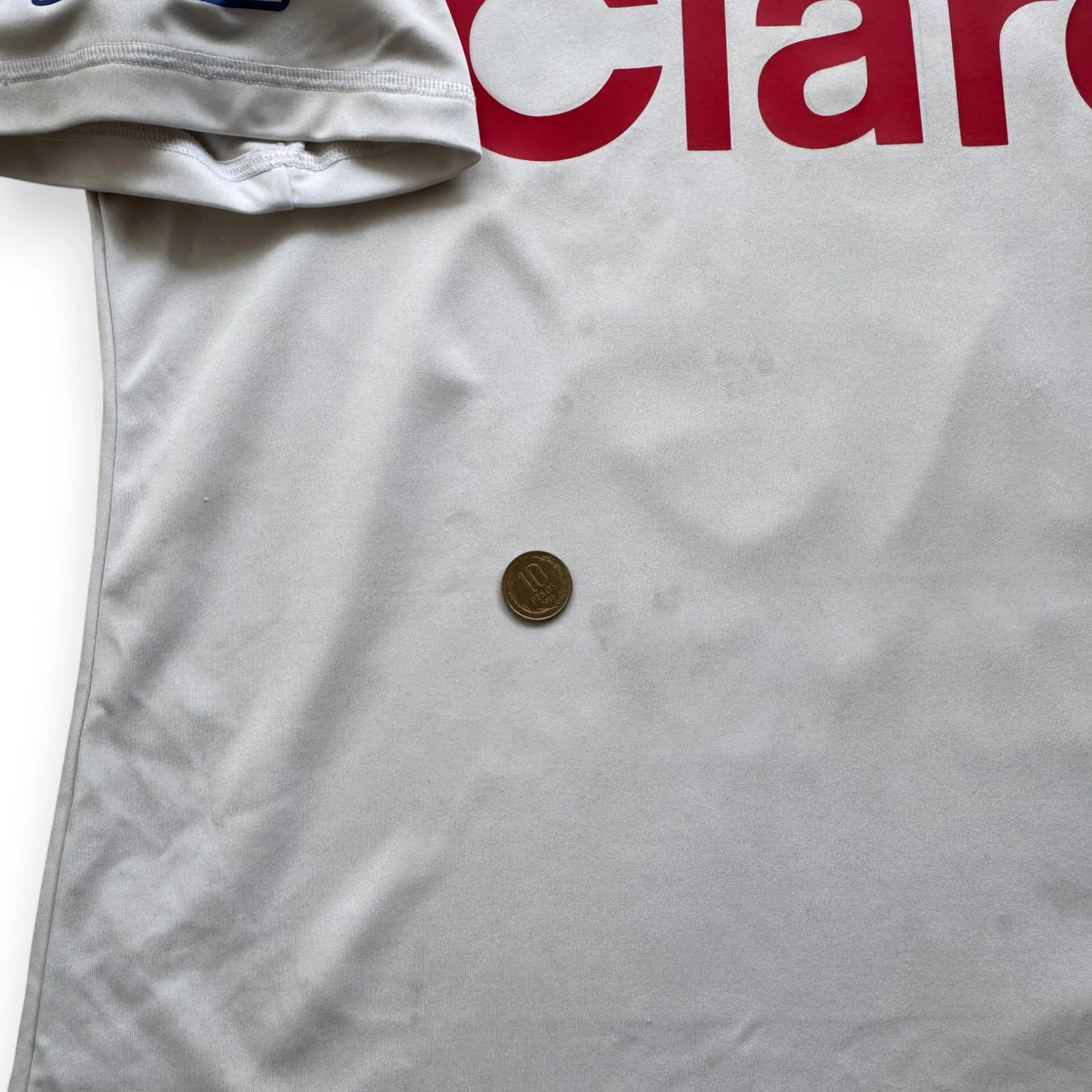 Camiseta Universidad de Chile visita 2012 - Aranguiz
