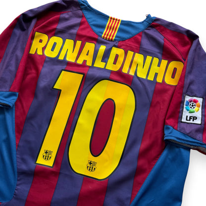 Camiseta Barcelona 2005/6 - Ronaldinho