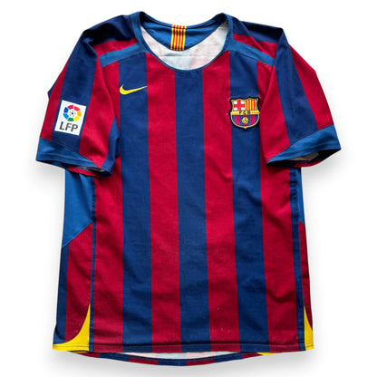 Camiseta Barcelona 2005/6 - Ronaldinho