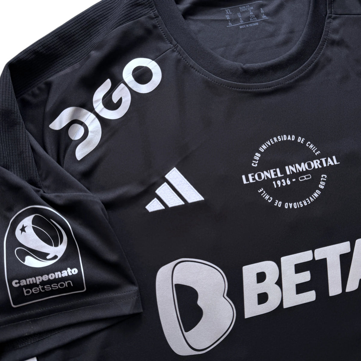 Camiseta Universidad de Chile Luto Leonel 2023 - Assadi
