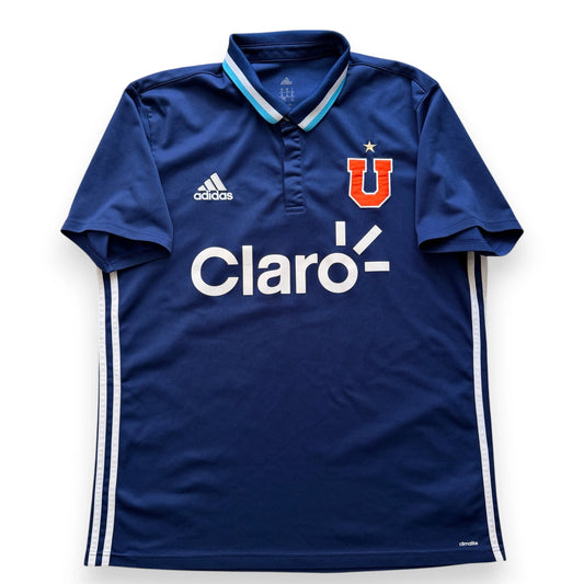 Camiseta concentración Universidad de Chile 2016
