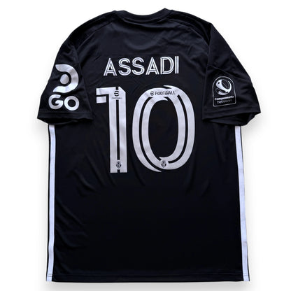 Camiseta Universidad de Chile Luto Leonel 2023 - Assadi
