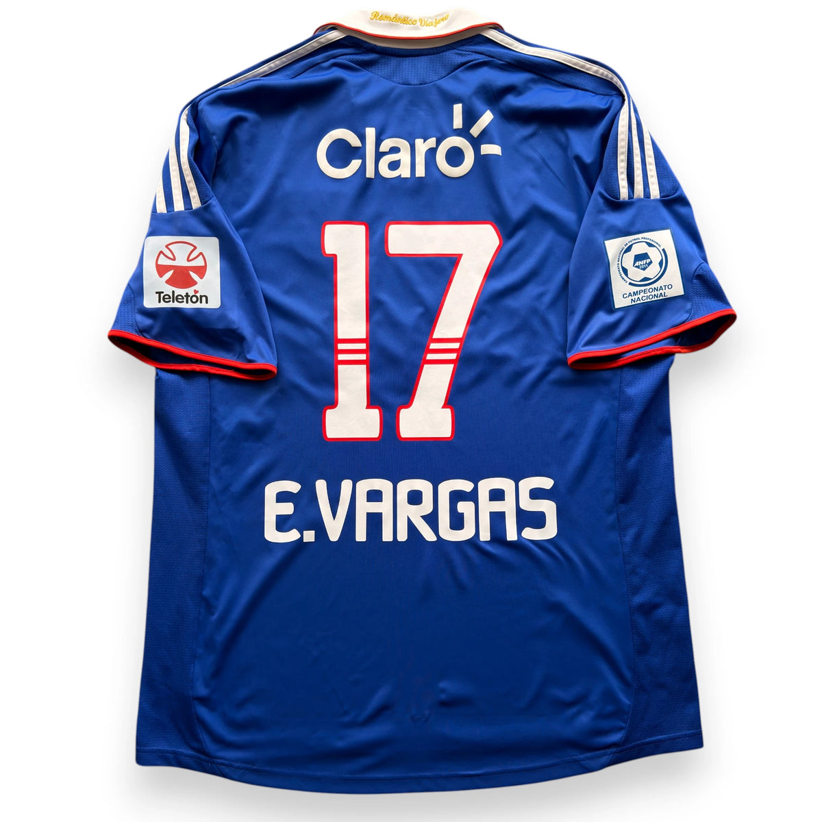 Camiseta Universidad de Chile 2011 - Vargas